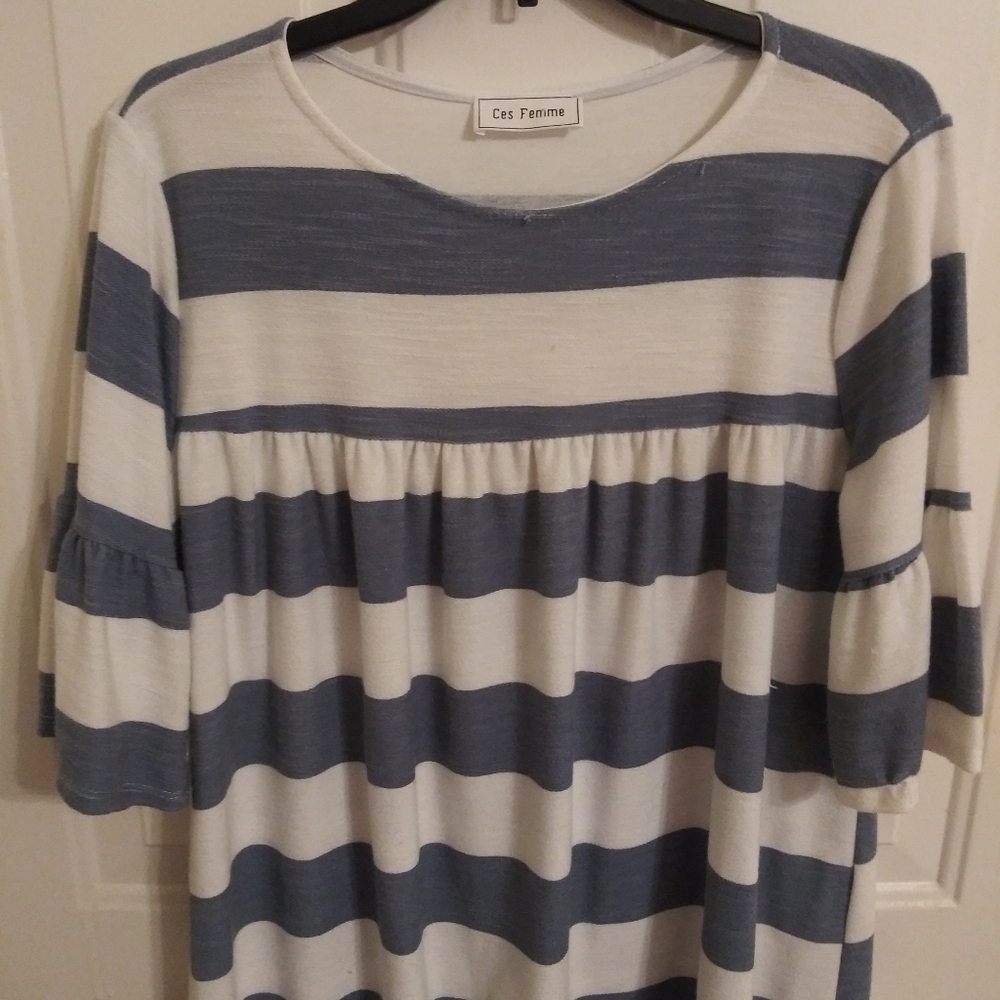 Blue and white striped 3/4 sleeve top